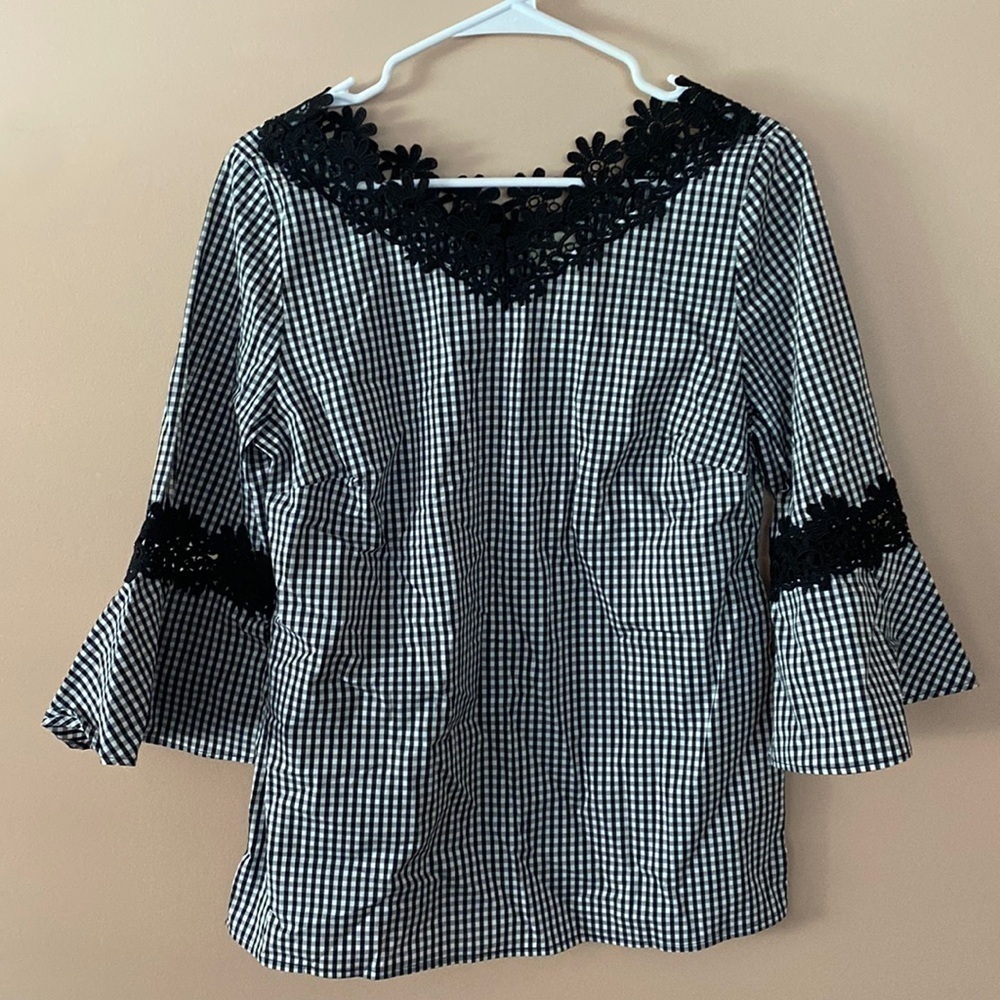 NWOT Chicos gingham floral top